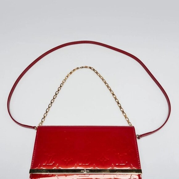 Louis Vuitton Pomme D'Amour Monogram Vernis Ana Clutch Bag - Picture 4 of 12